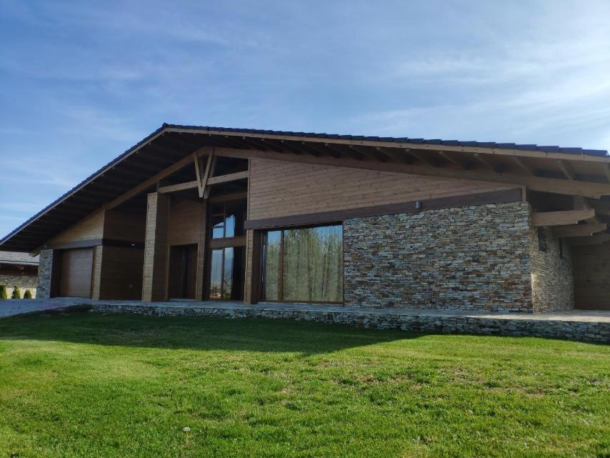 Villa Naya, Pirin Golf & Spa 반스코 외부 사진